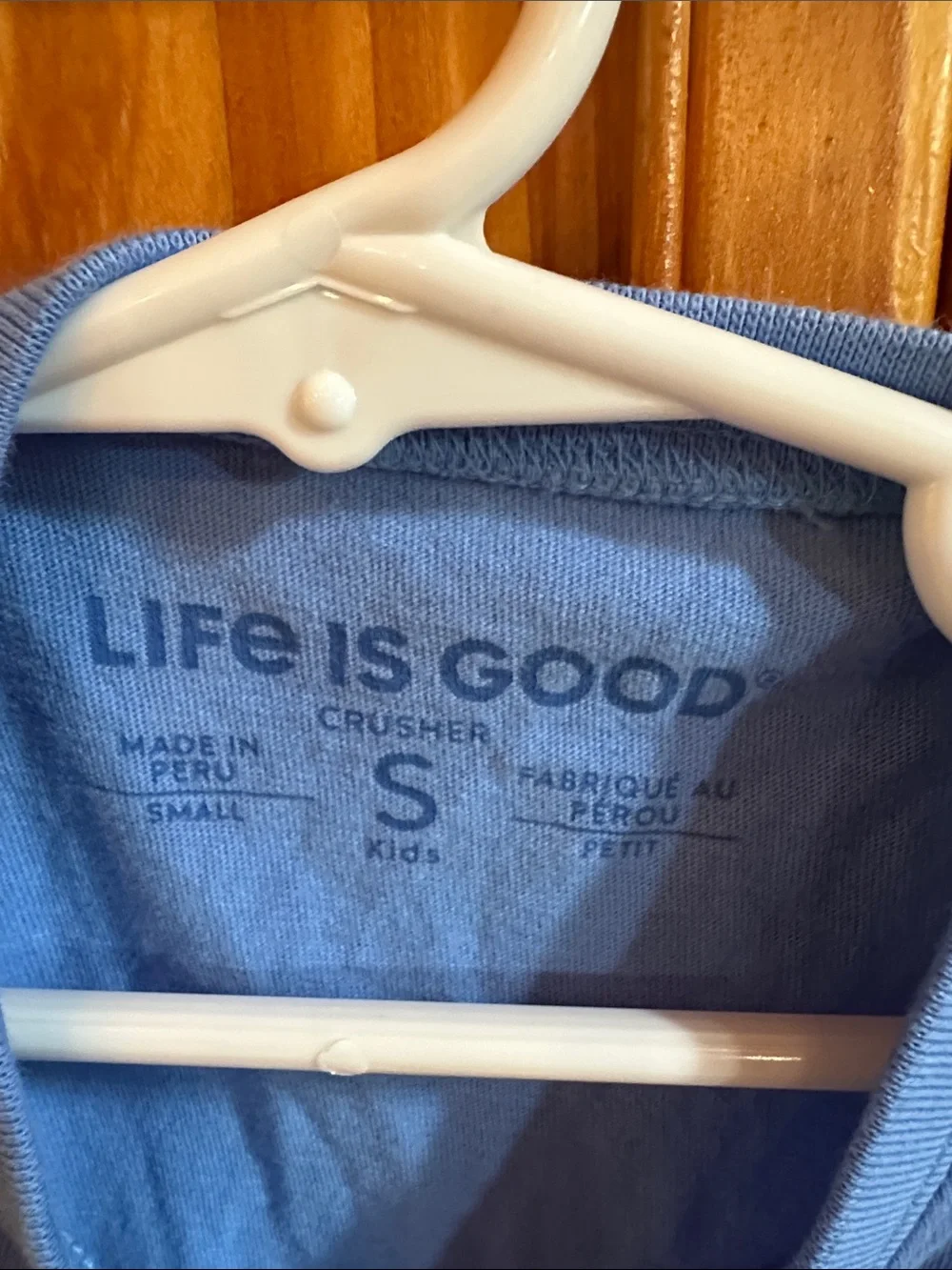 Life Is Good Light Blue Kids Tee with Daisy Graphic - Picture 2 of 4
